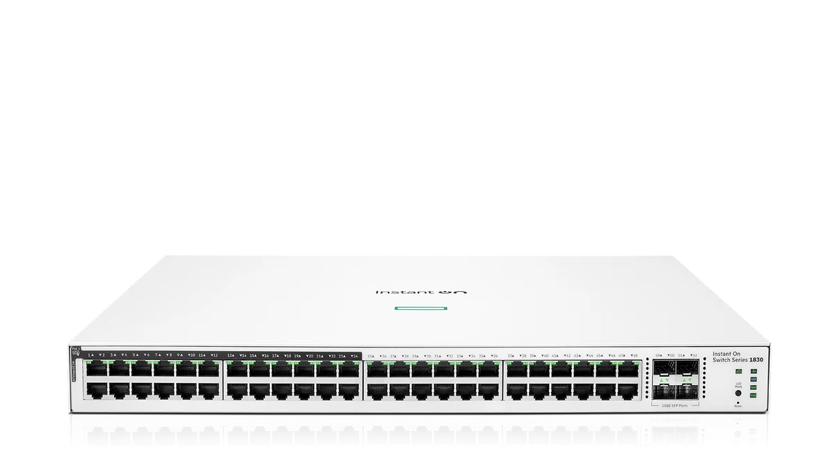 מתג PoE HPE Aruba JL815A